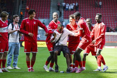 Photos: Balikwisha Says His Goodbyes – Next Stop Celtic