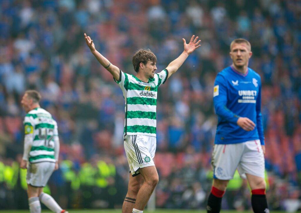 Watch: Matt O’Riley Continues Celtic Love-in