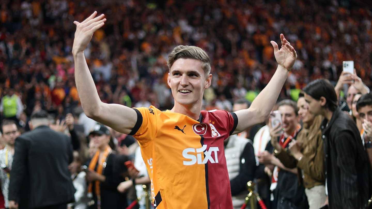 Celtic reportedly make €9.75m offer for Galatasaray right-back