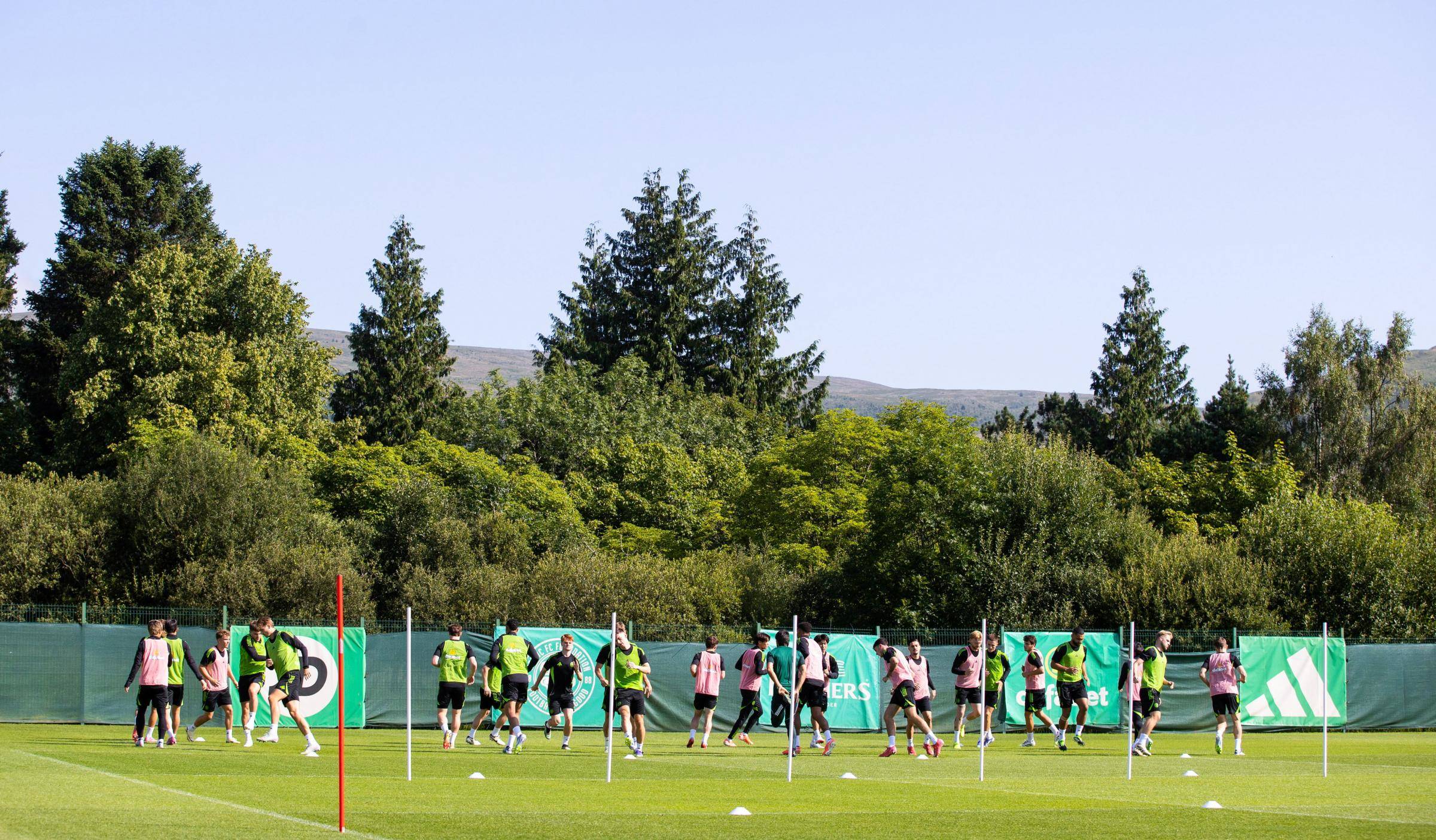 Highly-rated Celtic academy kid completes English Premier League move