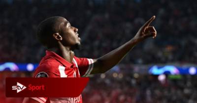 Celtic sign winger Michel-Ange Balikwisha from Royal Antwerp