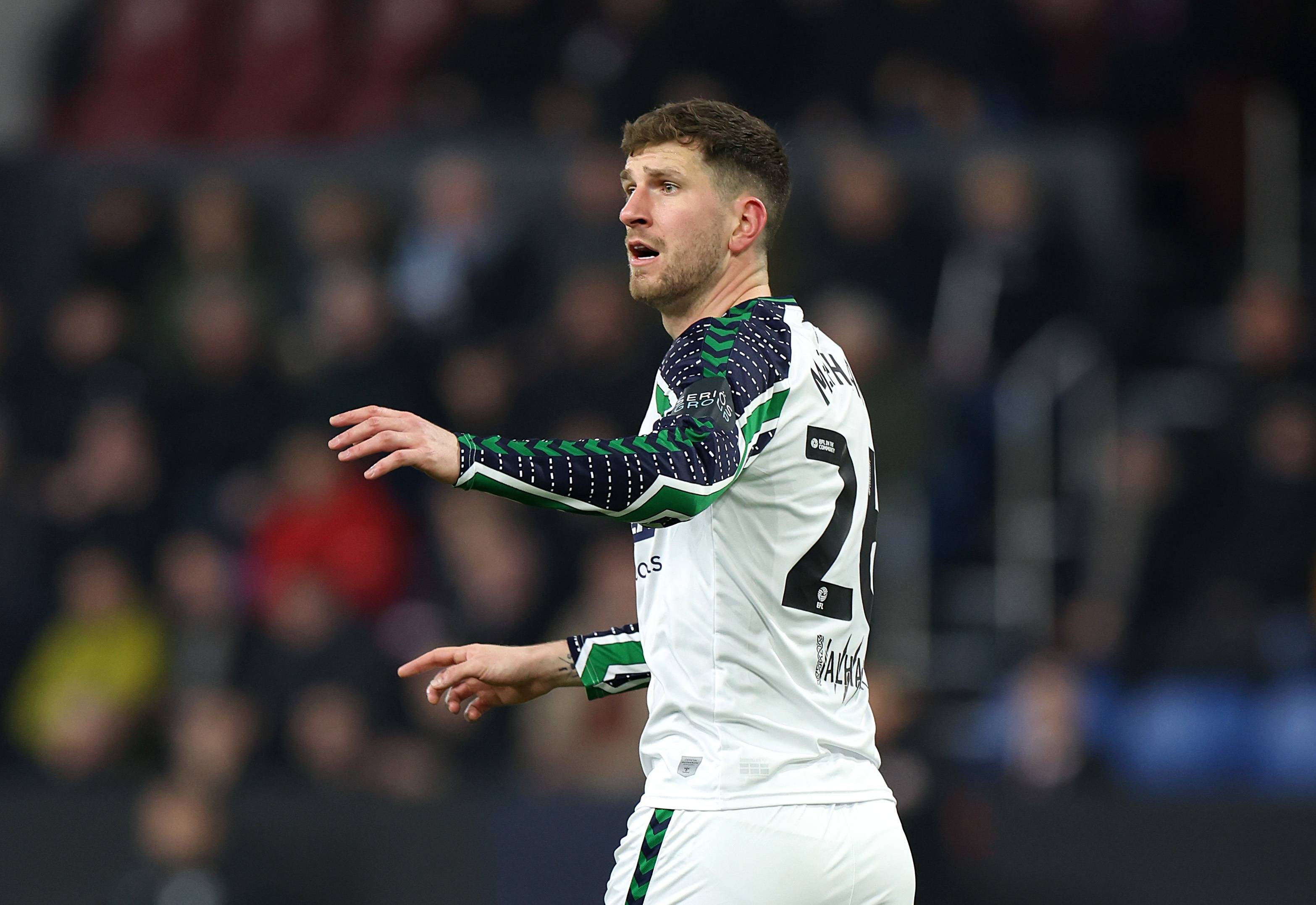 EFL club pip Rangers to sign ex Sunderland loanee as Celtic target flattered by interest from ‘top club’