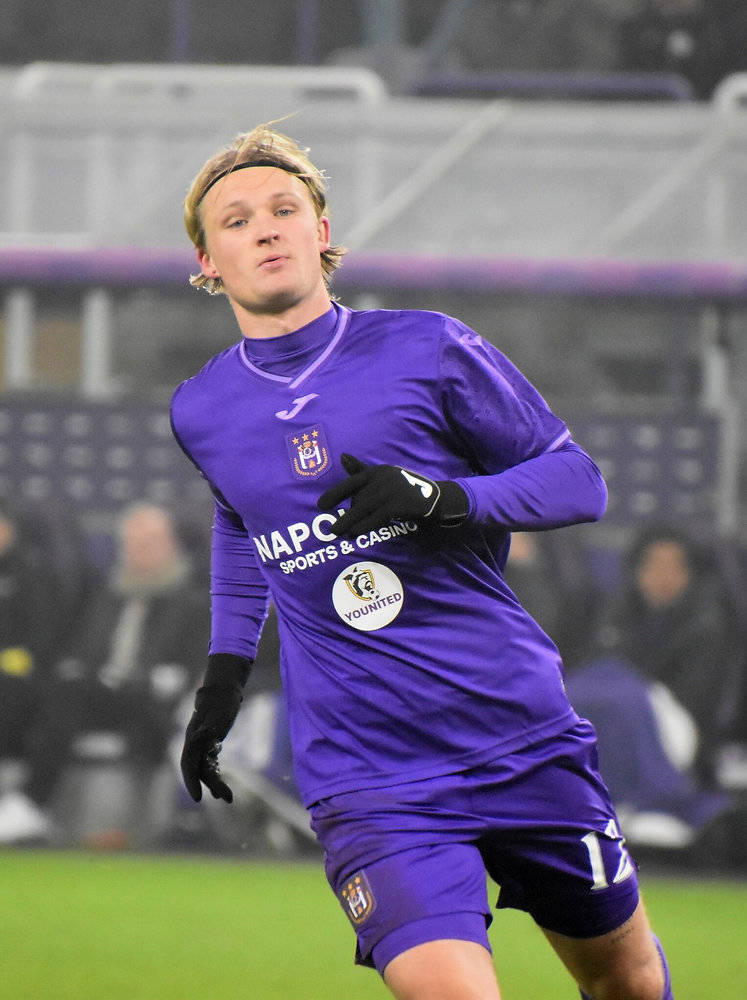 Monchengladbach Enter the Fray but Kasper Dolberg Celtic Move Still On