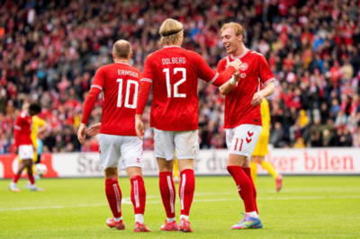 Report: Ajax Gatecrash Celtic Striker Bid