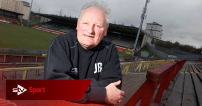Tributes paid to former footballer Jimmy Bone following death aged 75