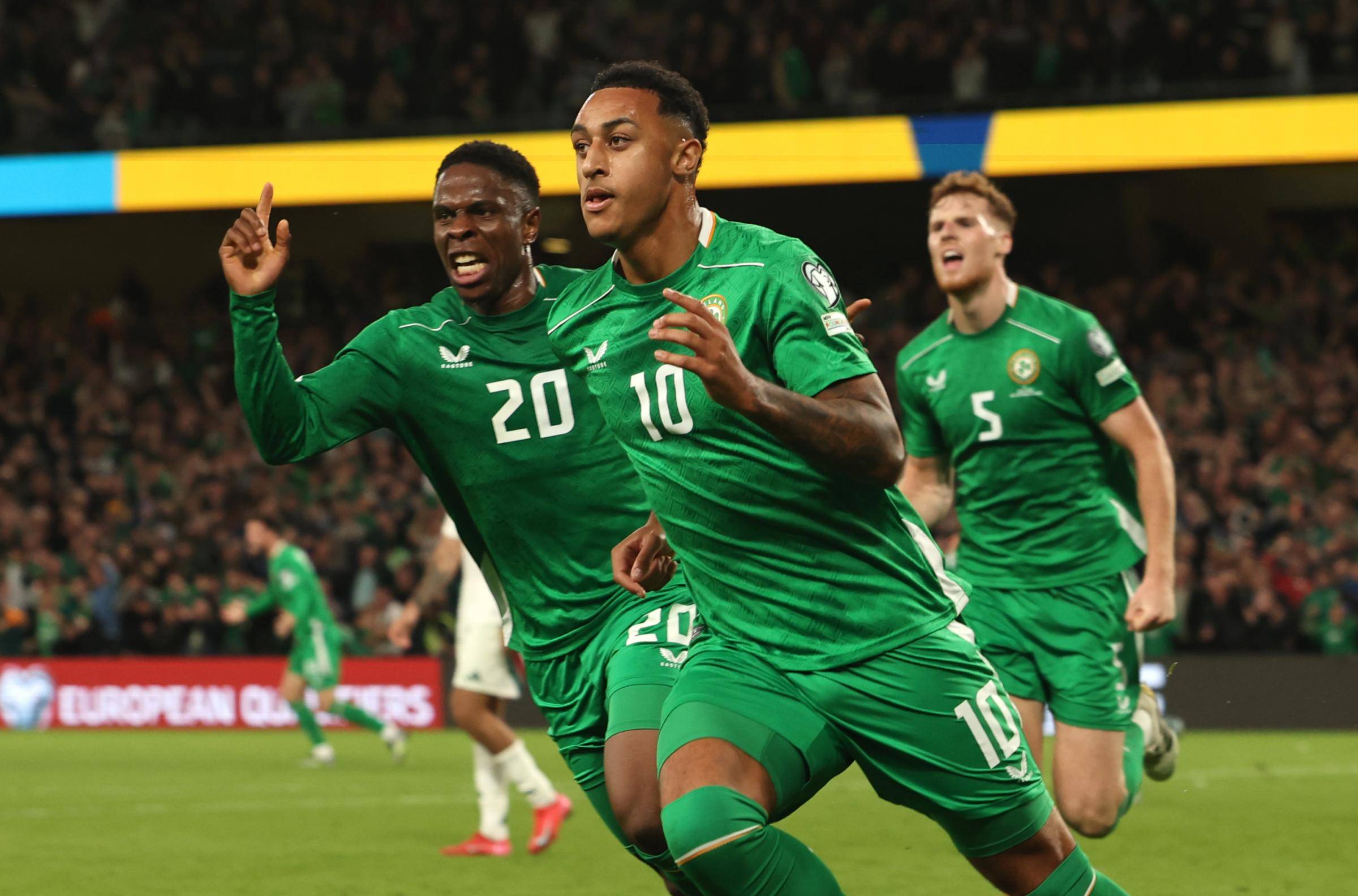 Adam Idah explains why he left Celtic for Swansea after late Ireland heroics