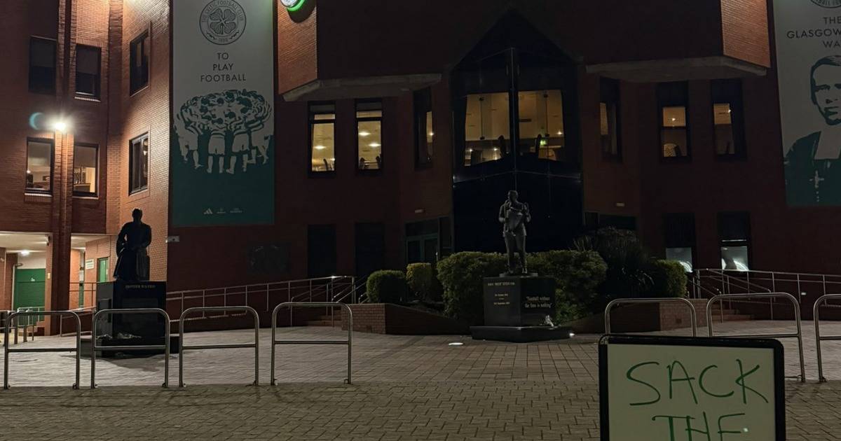Celtic board warned ultimate punishment is on the horizon as pundit zeroes in on four transfer gaffes