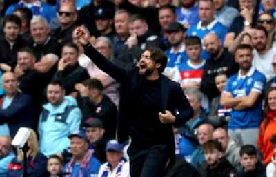 Booo Sea of Ibrox: Hearts Go Top, Celtic Must Respond