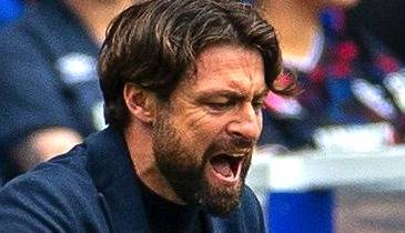 Martin Misery As Shankland Nets Double