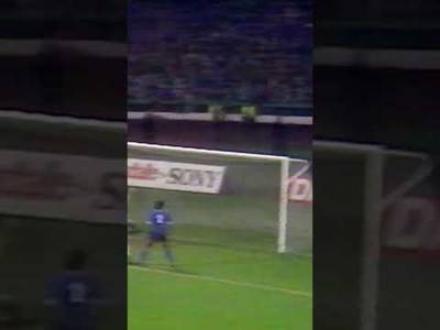 ⚽🇮🇹 #OnThisDay Murdo MacLeod stuns Juventus!