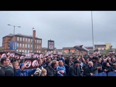 INFLATABLE SHARKS 🦈 Rangers Fans Protest Against Russell Martin 😂