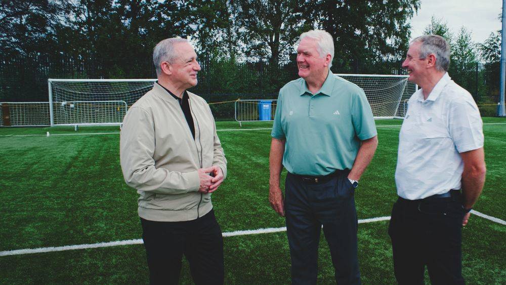 Three former Celtic captains visit new Barrowfield Training Centre