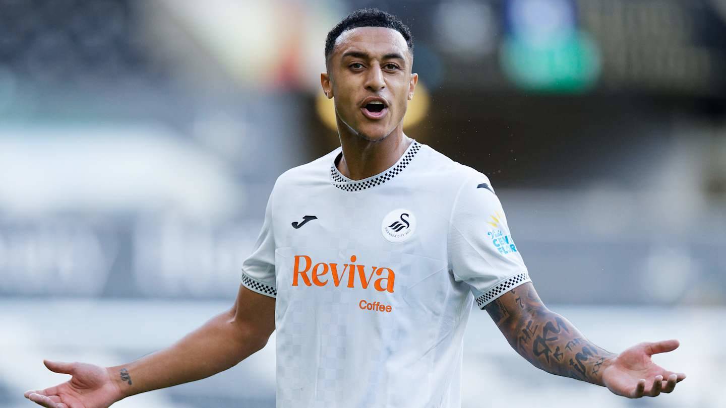 Celtic fans left stunned by Adam Idah’s reported salary at Swansea City