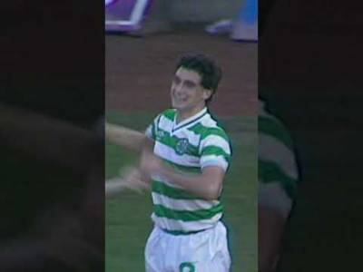 🚀 A 25-yard rocket from Paul McStay!