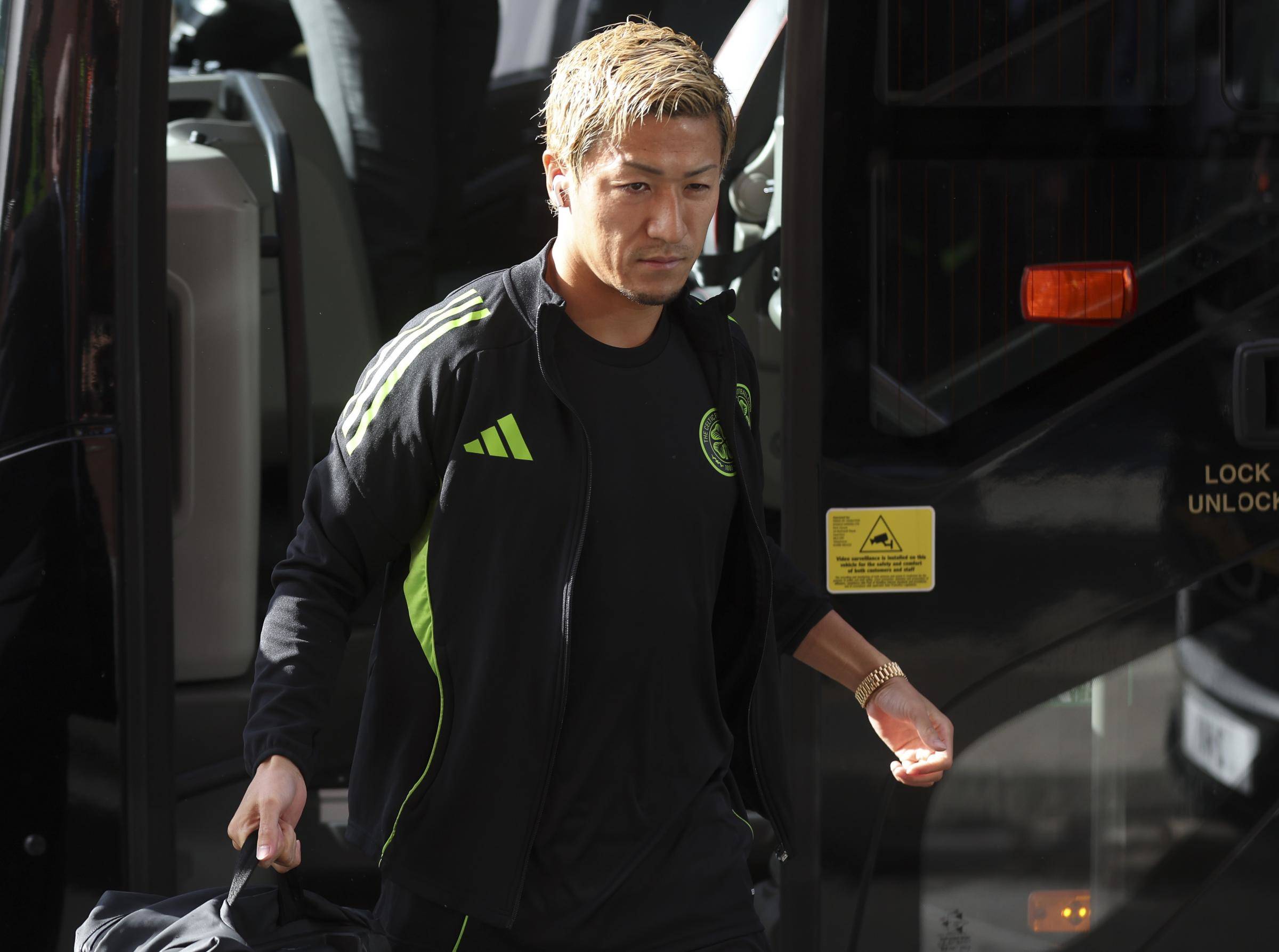 Neil Lennon sends clear Celtic message to Daizen Maeda amid body language claim