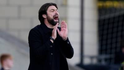 Rangers boss Russell Martin urges players to kick on as late win at Livi fails to silence angry fans