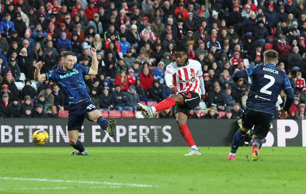 Rangers and Celtic could sign ex Sunderland ace held in ‘high esteem’ by Black Cats for £0 in free transfer