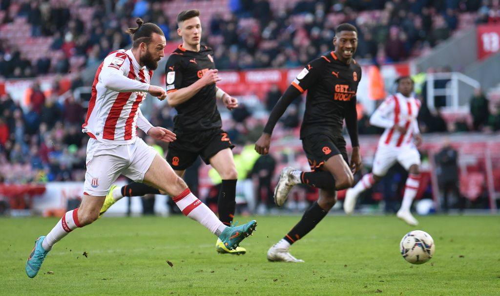 Steven Fletcher retires from football ending endless Celtic rumours