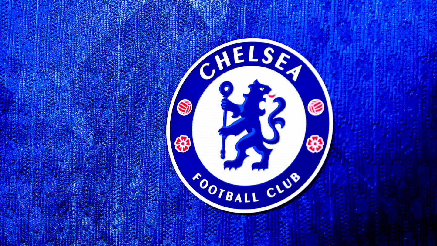 Update on Celtic move for former Chelsea midfielder for free