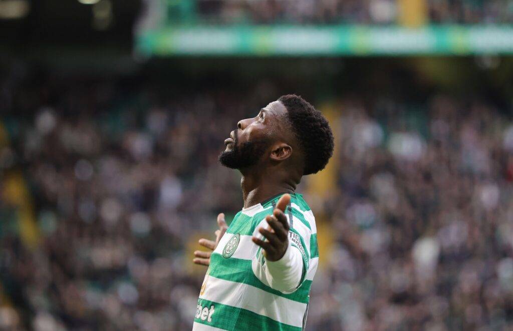 Watch: Oustanding Moment Subbed-Off Iheanacho Charges Down Celtic Touchline