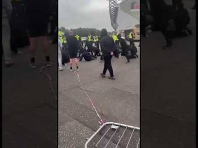 Angry Bears Chase After Rangers Bus 🤣 #rangersfc #rangersfans #Falkirk #russellmartin #football#spfl