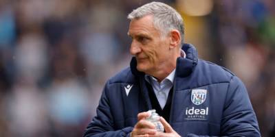 Celtic and Rangers “monitoring” possible free agent deal for star Tony Mowbray loves
