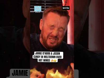 🔥🥵 JAMIE O’HARA & JASON CUNDY IN MELTDOWN AFTER EATING EXTREME HOT WINGS! #football #talksport