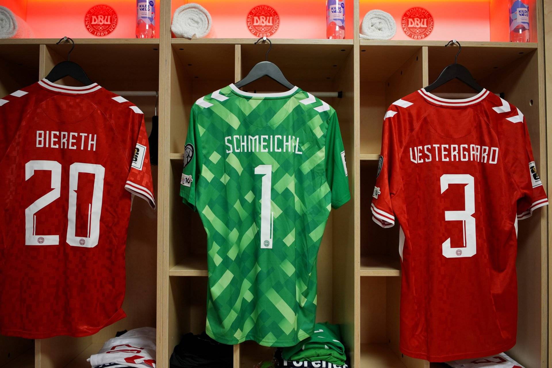 Celtic’s Kasper Schmeichel at centre of ‘bizarre’ pre-match Belarus vs Denmark issue