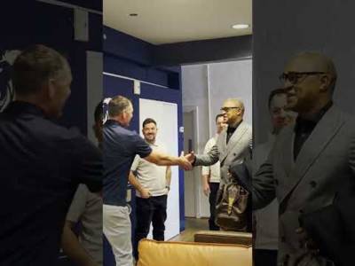 “Clarkey! Love him.” Paul Elliott ACTUALLY joins The Warm-Up tomorrow at 5 PM.