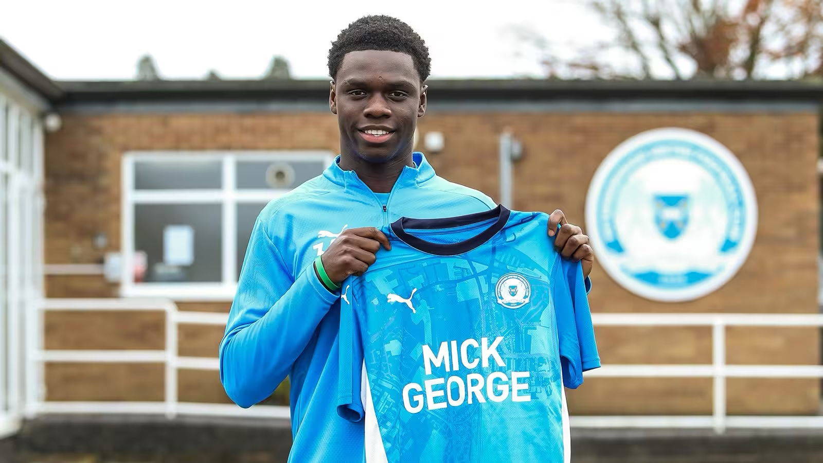 Ex-Celtic Defender Makes Shock Switch to Chelsea