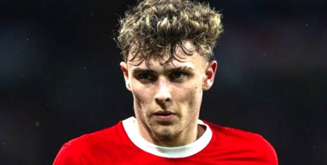 CELTIC IN £6m LINK