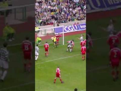 Larsson runs riot! 🇸🇪⚽ #onthisday