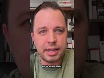 Barnsley’s ‘Sky Ball’ Revolutionizing Football with Unconventional Tactics #celticfc #podcast