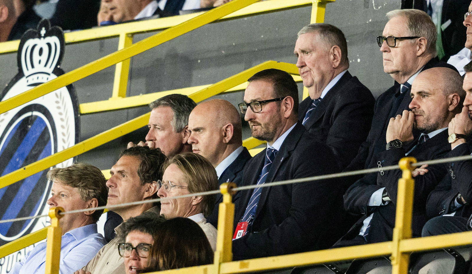 Ibrox fans make sinister threat to Thelwell and Stewart