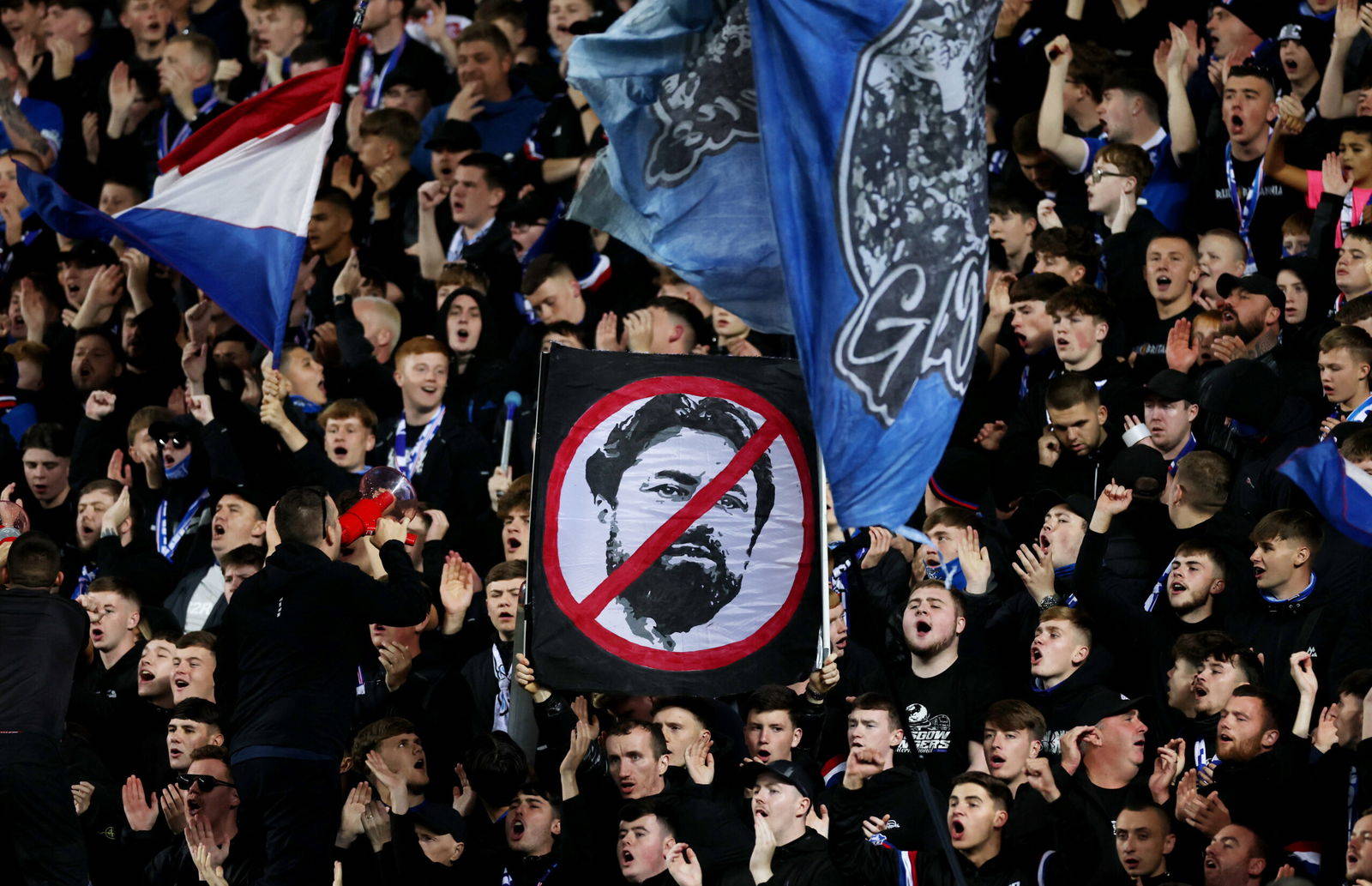 Keith Jackson, the Great Truth Teller to the Ibrox fans? Don’t make me laugh.