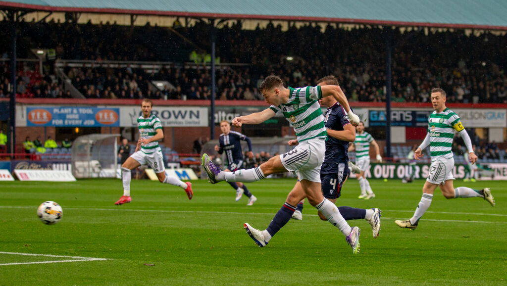Ex-Ibrox Defender ‘Screaming at the TV’ Watching Celtic
