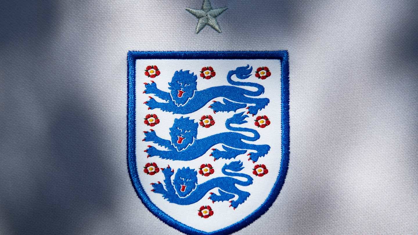 Celtic want to sign 10-time England international for free