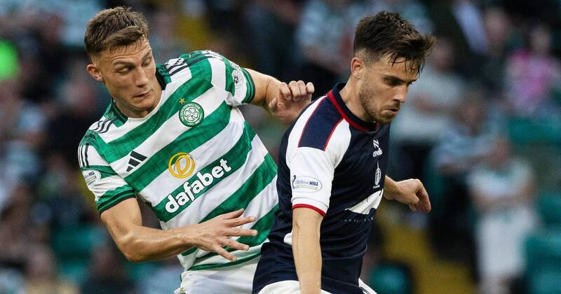 Is there a Celtic vs Falkirk live stream? TV channel, referee and kick-off time