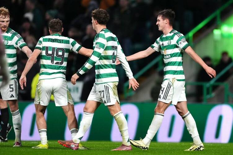 Irish striker Kenny stars as Celtic win on O’Neill’s return