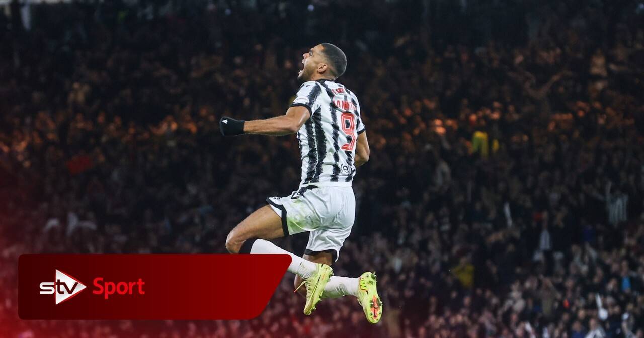 St Mirren reach League Cup final with 4-1 victory over Motherwell at Hampden