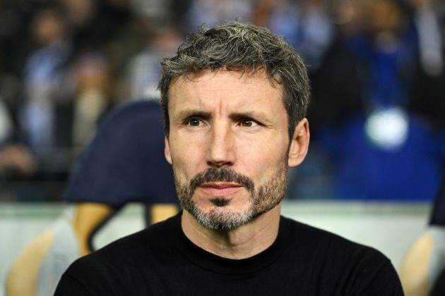 Mark van Bommel delay could see Martin O’Neill extending Celtic stay