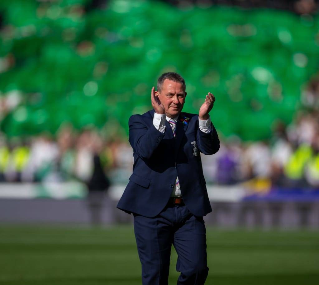 Trusty raked his studs across Butland’s face! Billy Dodds’ incredible BBC Scotland comments