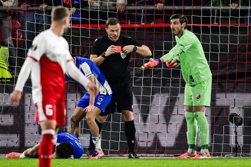 John Beaton sparks fury from ex Celtic star after ‘headbutt’ as ace stunned after seeing red in Europa League John Beaton sparks fury from ex Celtic star after ‘headbutt’ as ace stunned after seeing red in Europa League