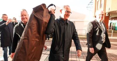 Martin O’Neill answers eight burning Celtic questions on his future, injury updates and fans need for clarity Martin O’Neill answers eight burning Celtic questions on his future, injury updates and fans need for clarity