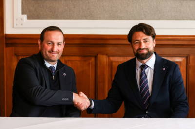 Official- Kev Thelwell cranks up Ibrox paranoia Official- Kev Thelwell cranks up Ibrox paranoia