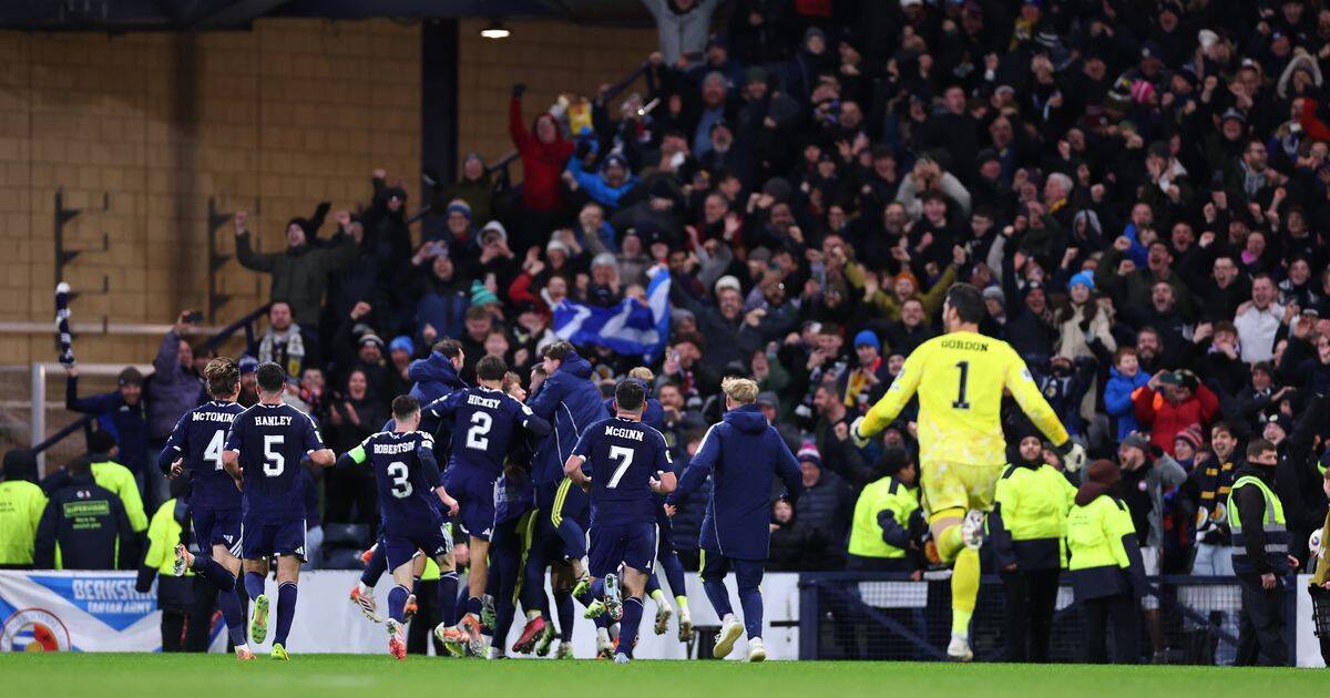 Craig Gordon on who convinced him to push Scotland retirement for World Cup dream