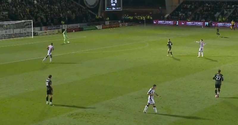 Sky Sports make huge mistake during St Mirren vs Celtic as viewers left raging