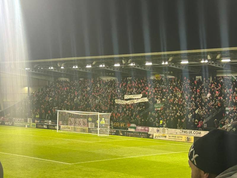 Travelling Celtic support in fresh board protest against St Mirren