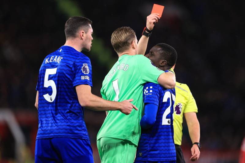 Chris Sutton recalls Celtic incident after Idrissa Gueye’s red card for striking Everton teammate