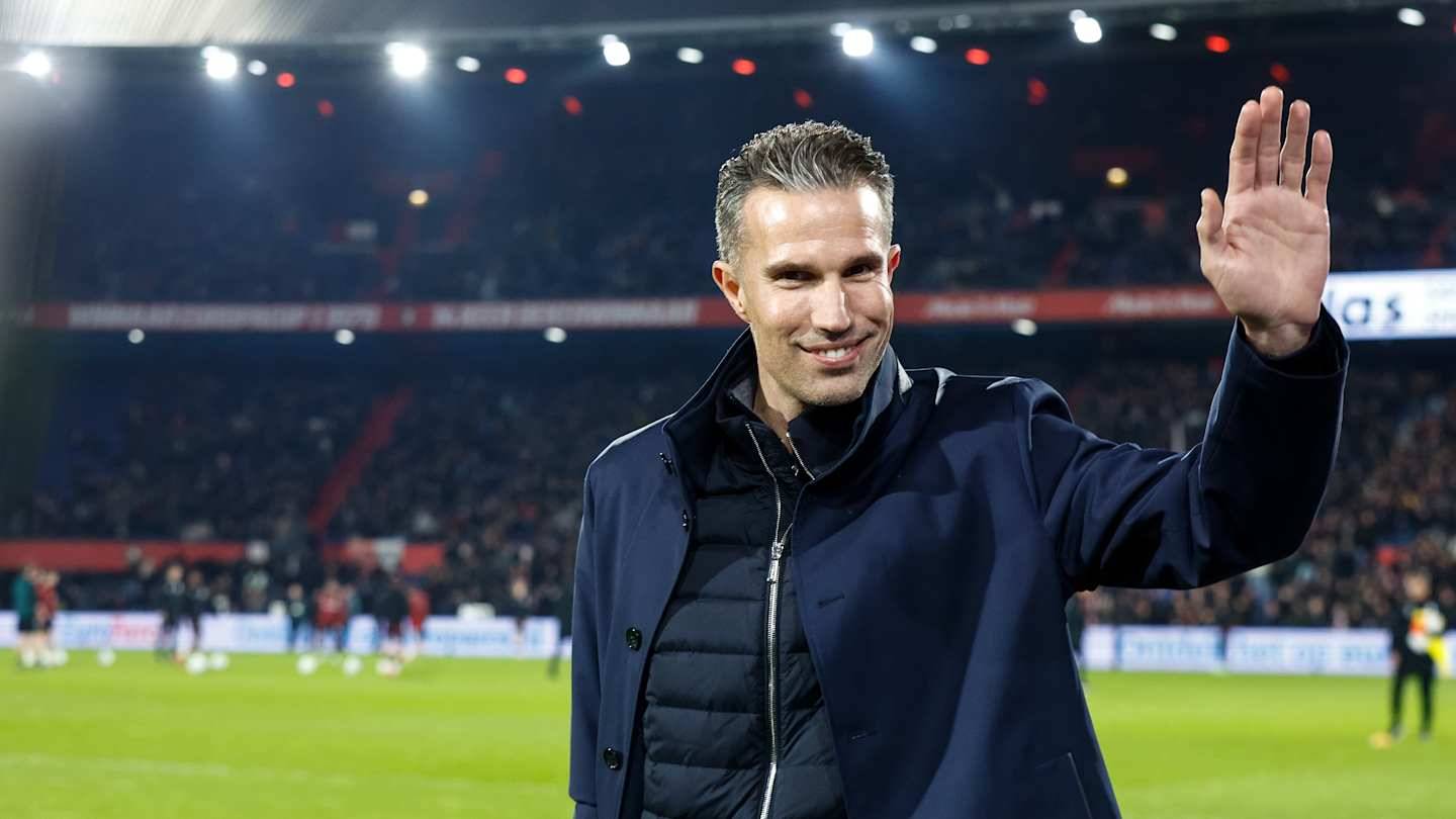 ‘Beautiful football club’ &ndash; Robin van Persie makes superb Celtic claim